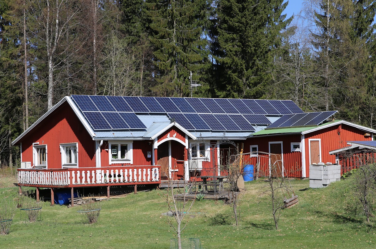 photo d'un panneau solaire installé sur un carport solaire en bois photo d'un panneau solaire installé sur un carport solaire en bois